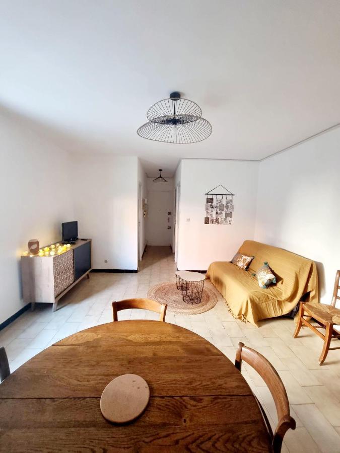 Appartement Avec Jardin Proche De La Mer Valras-Plage Luaran gambar